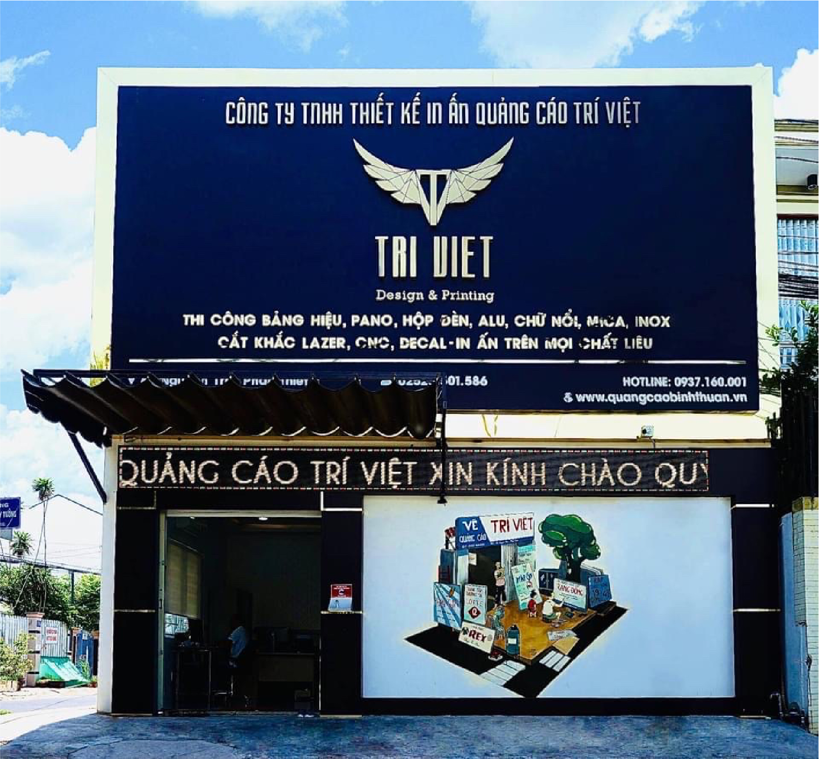 dich-vu-thi-cong-backdrop-tai-phan-thiet