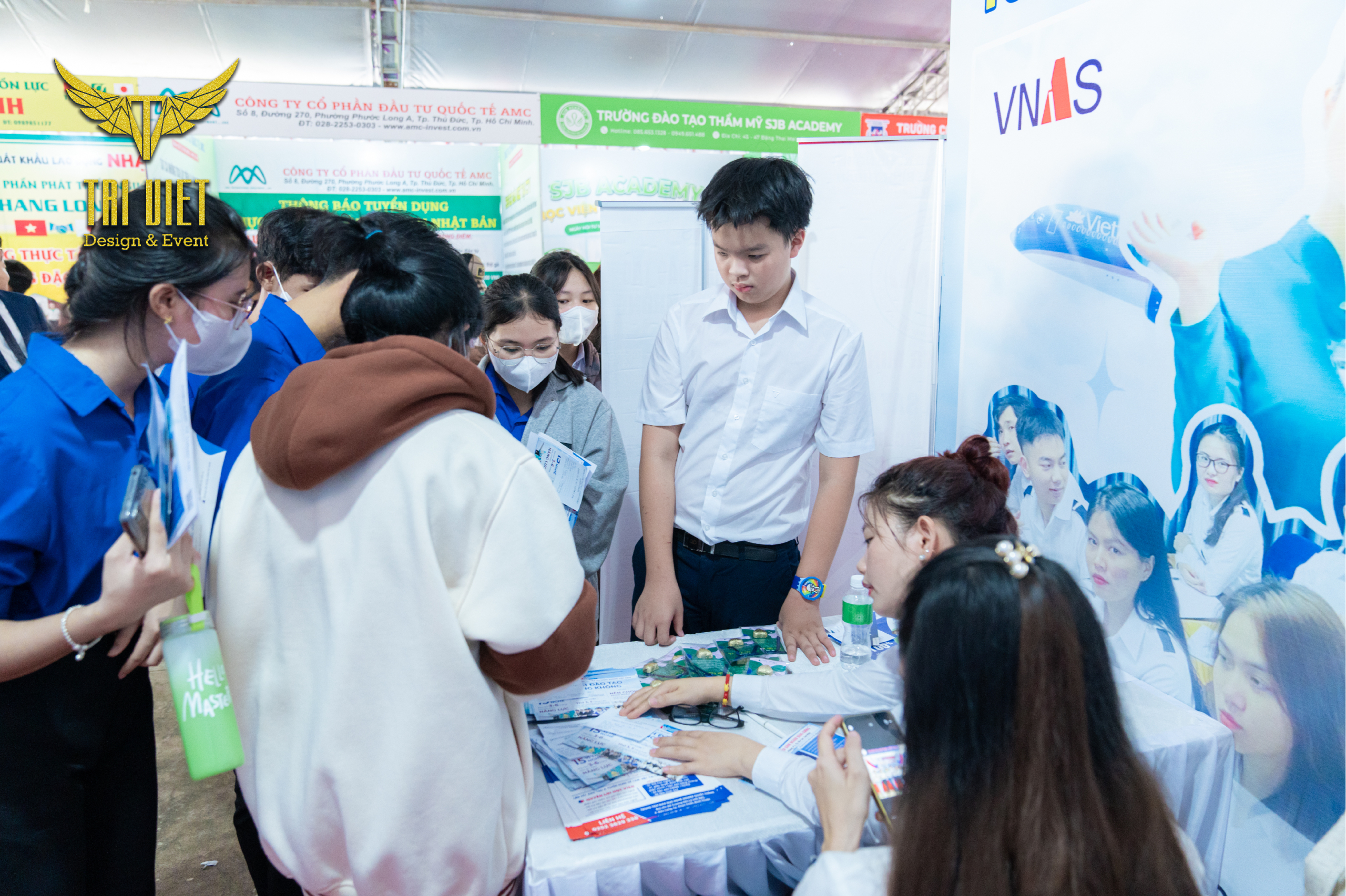 dich-vu-san-xuat-booth-quang-cao-tai-phan-thiet-binh-thuan