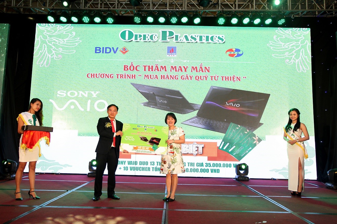 thi công backdrop tại Bình Thuận