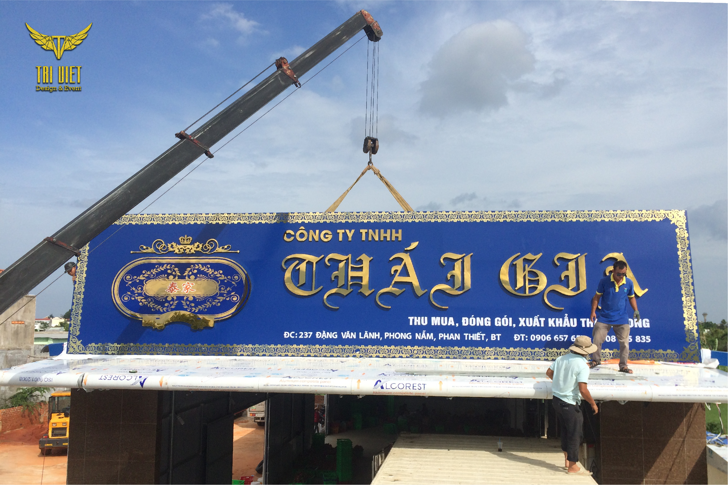 cach-phoi-mau-bang-hieu-thu-hut-khach-hang