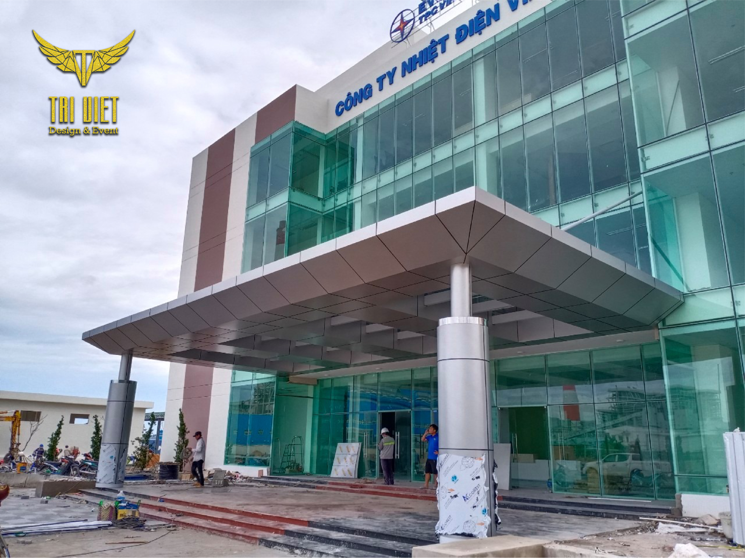 cong-ty-thi-cong-alu-ngoai-troi-tai-phan-thiet-binh-thuan